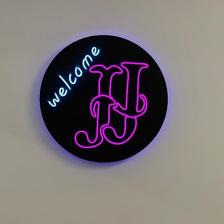 Jj Volos Luxury Center Home Ngoại thất bức ảnh